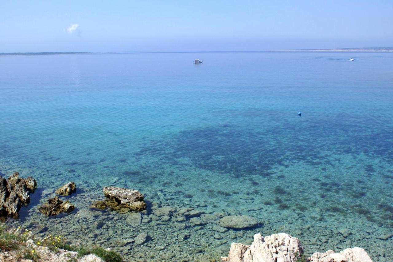 Apartments By The Sea Mandre, Pag - 3084 Kolan Exterior photo