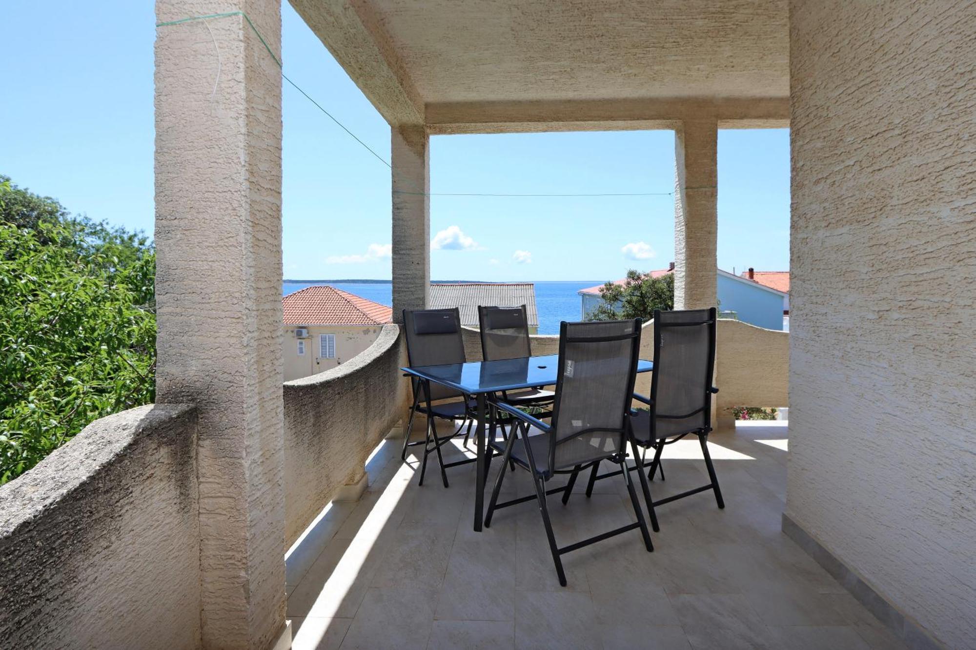 Apartments By The Sea Mandre, Pag - 3084 Kolan Exterior photo