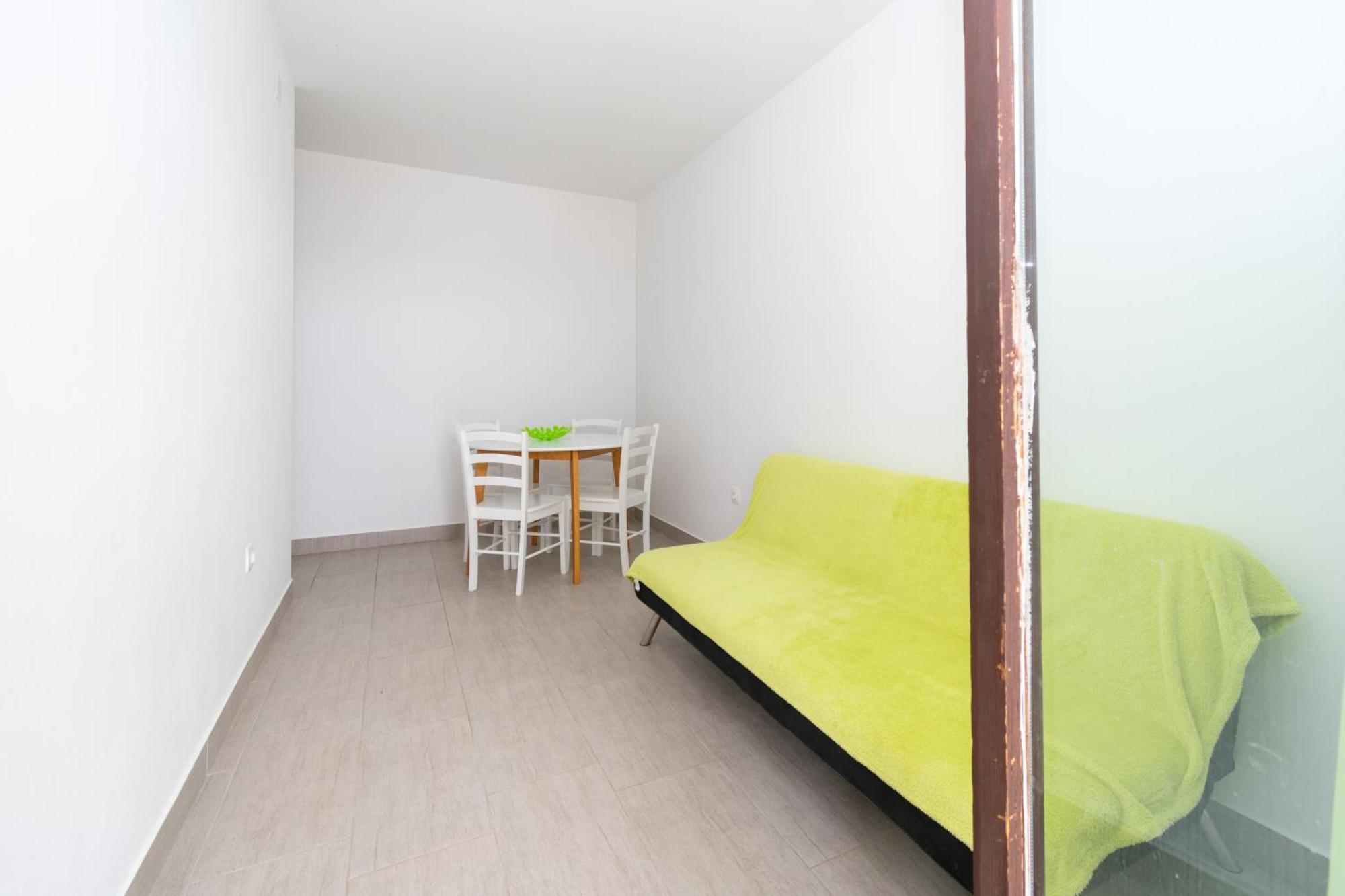 Apartments By The Sea Mandre, Pag - 3084 Kolan Room photo